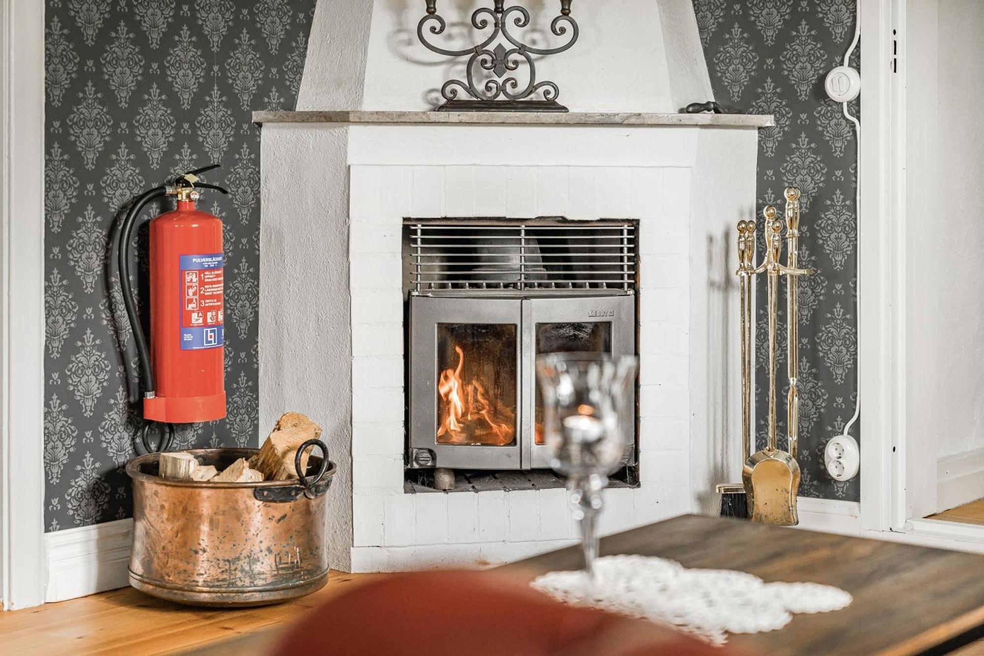 Stubbegarden - Unique Swedish Style With Fireplace فادستينا المظهر الخارجي الصورة
